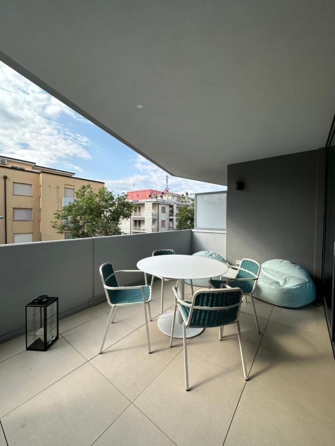 Aparthotel Zefiro Com Design, Large Terrace, Bike, Near Beach And Thermal Градо Екстер'єр фото