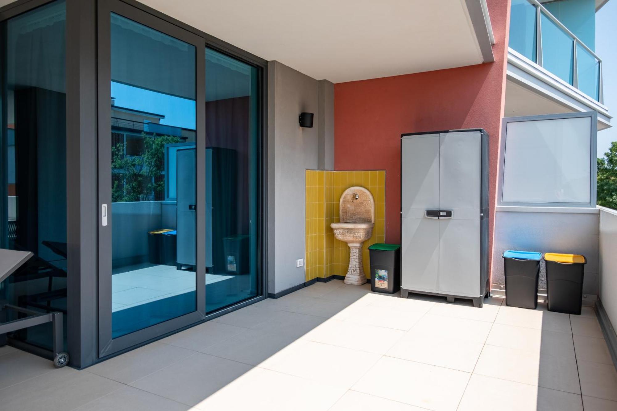 Aparthotel Zefiro Com Design, Large Terrace, Bike, Near Beach And Thermal Градо Екстер'єр фото