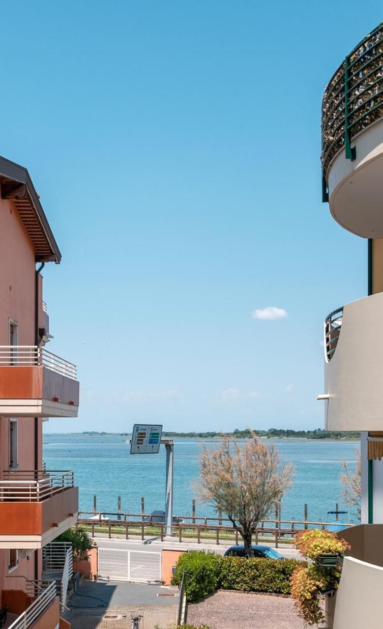 Aparthotel Zefiro Com Design, Large Terrace, Bike, Near Beach And Thermal Градо Екстер'єр фото